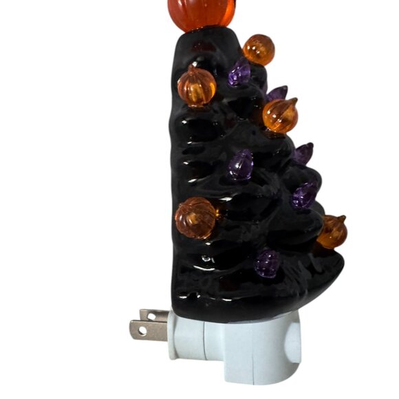 Light Up 7.5" Halloween Tree & 5.5" Halloween Nightlight NIB - Picture 6 of 7